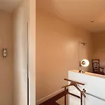 Chateau Lavalade 招待所 *