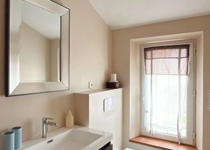 Chateau Lavalade 게스트하우스