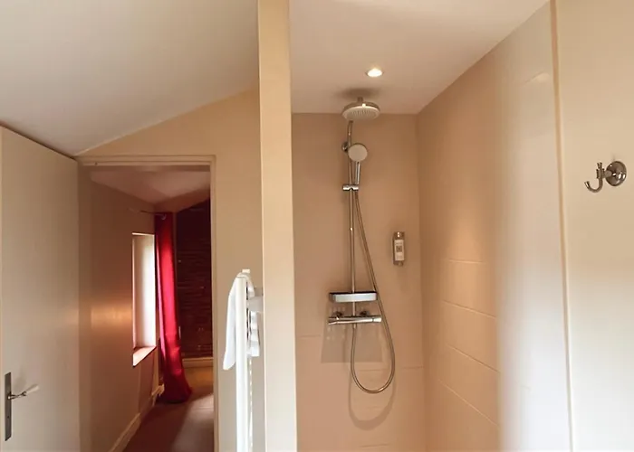 Chateau Lavalade 게스트하우스 카스넬사라생