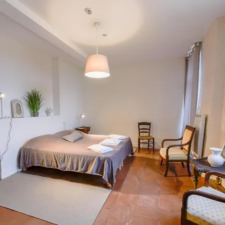 Chateau Lavalade 게스트하우스 카스넬사라생