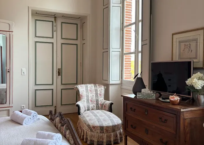 Chateau Lavalade קסטלסרסין